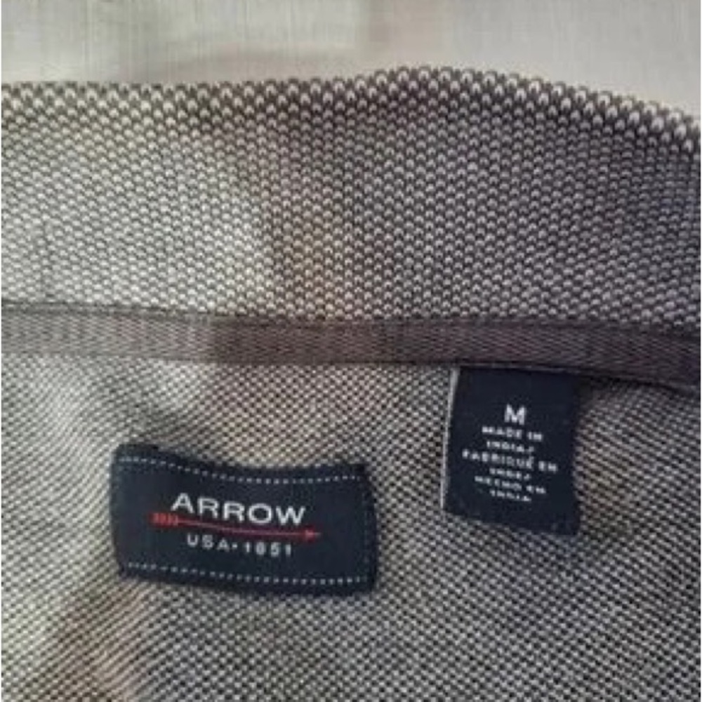 Arrow Gray Polo with White Chest Stripes - Picture 4 of 5